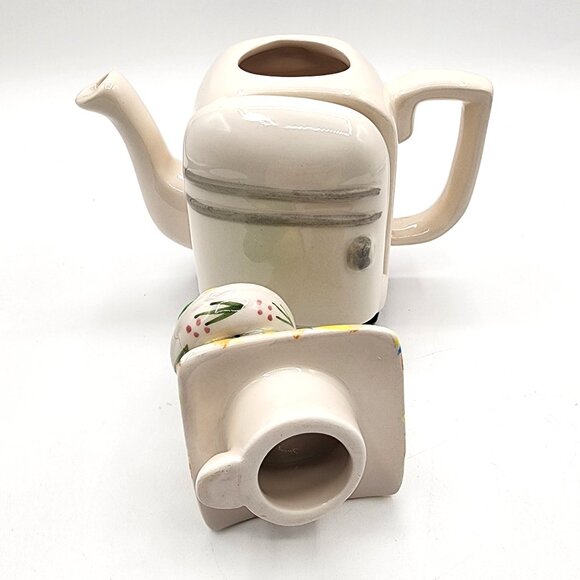 WELCOME ENT. CO. LTD. Vintage Ceramic REFRIGERATOR Creamer Kitchen Country Farm - Picture 7 of 11